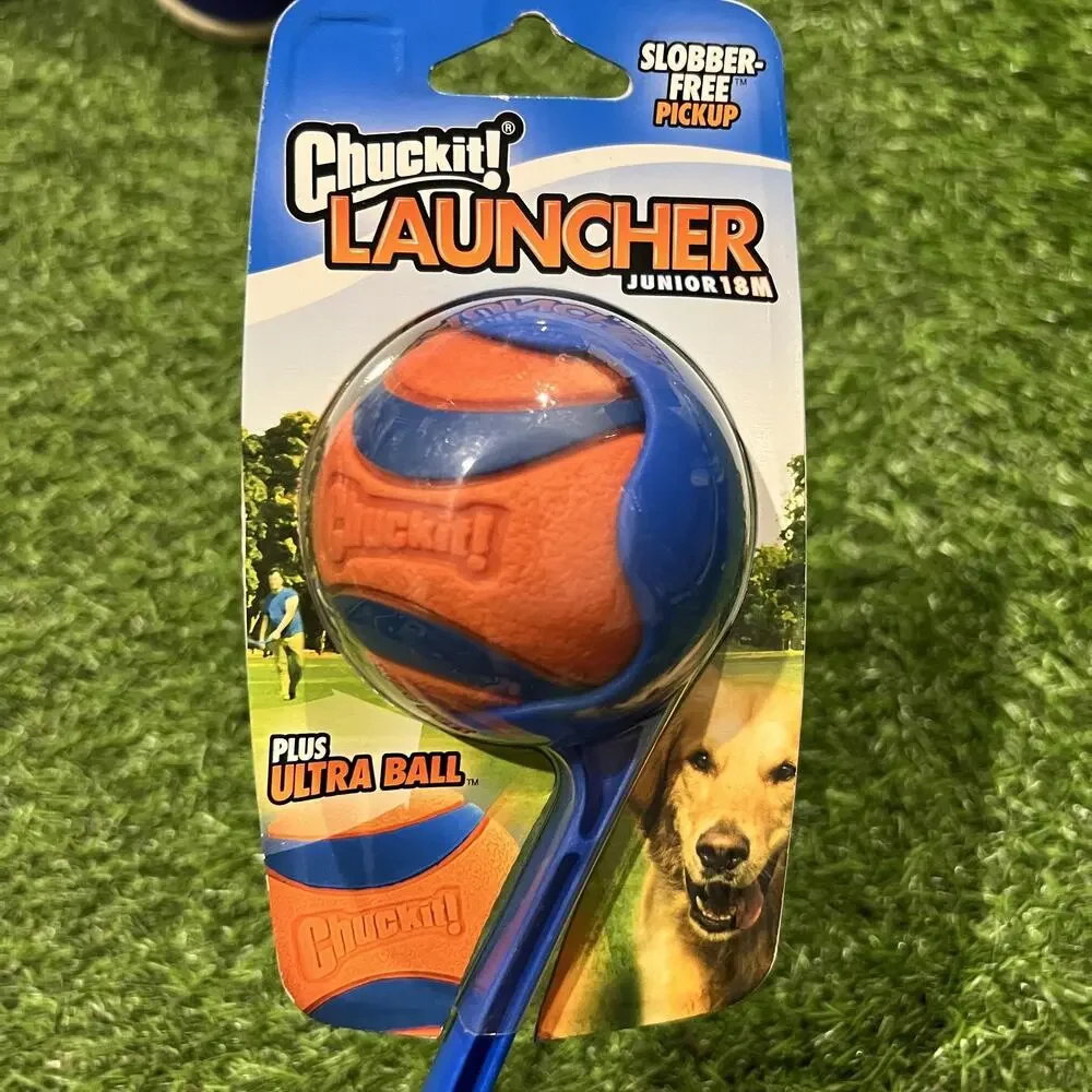 Chuckit! Junior 18M Launcher Ultra Ball Dog Fetch Toy Slobber-Free Pickup New